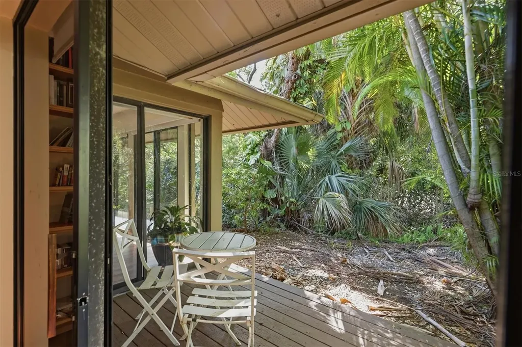 3351 Thornwood Road Sarasota FL 34231