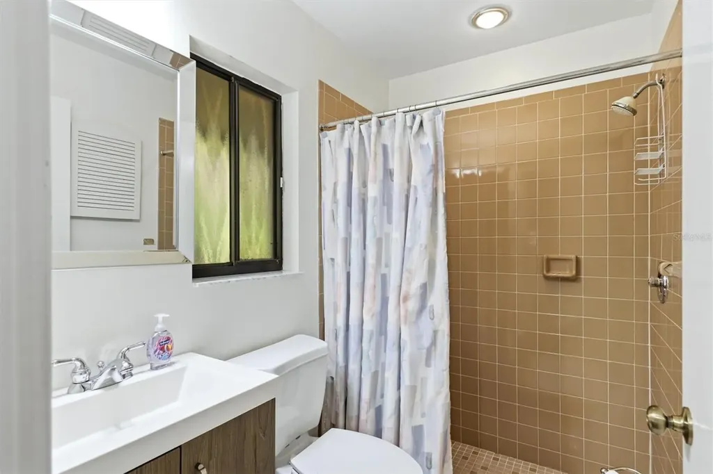 3351 Thornwood Road Sarasota FL 34231