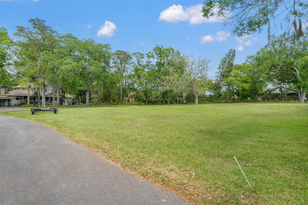 5924 River Terrace Tampa FL 33604