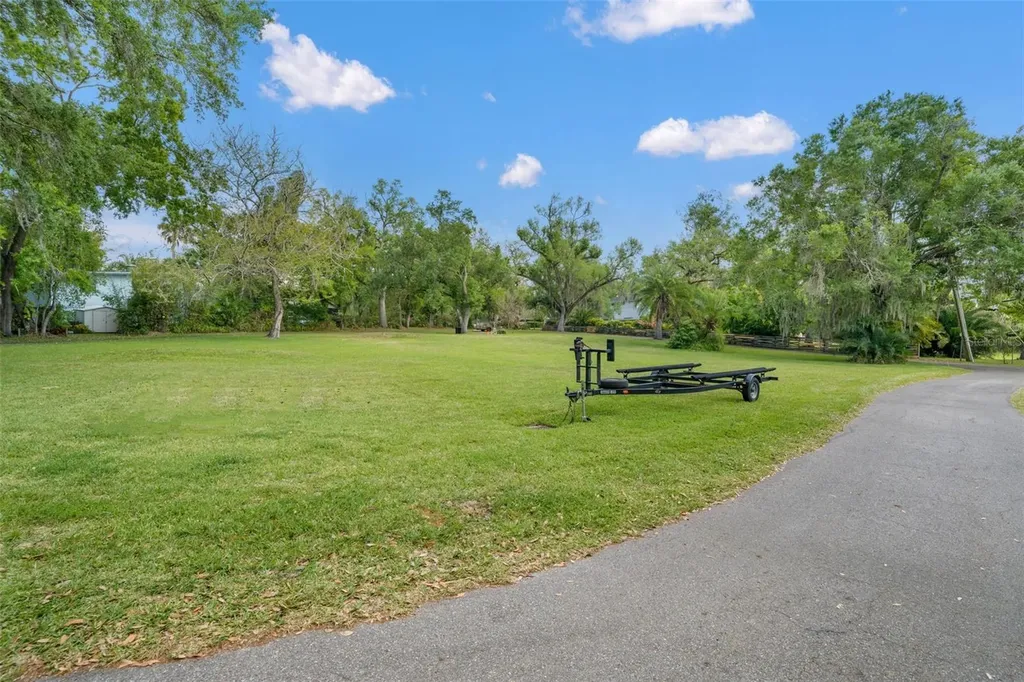 5924 River Terrace Tampa FL 33604
