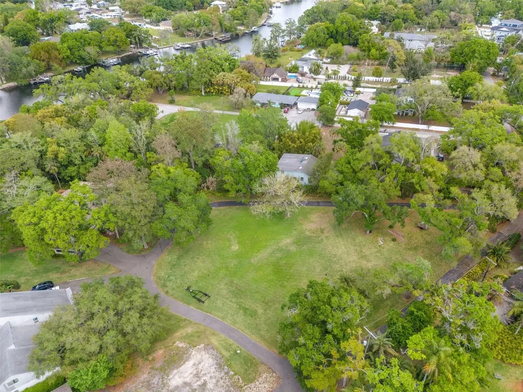 5924 River Terrace Tampa FL 33604