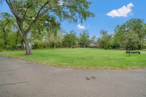 5924 River Terrace Tampa FL 33604