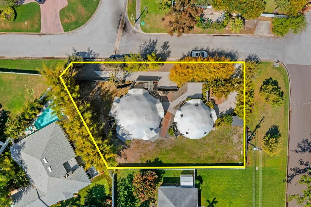 3900 41st Street S St Petersburg FL 33711