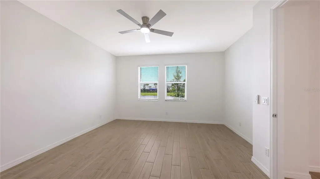 18123 Cherished Loop Lakewood Ranch FL 34211