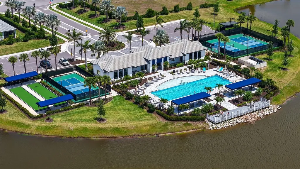 18123 Cherished Loop Lakewood Ranch FL 34211