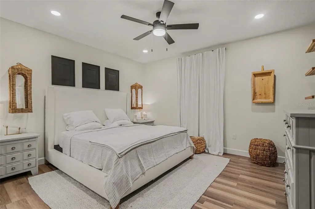 2740 Iris Road Deland FL 32724