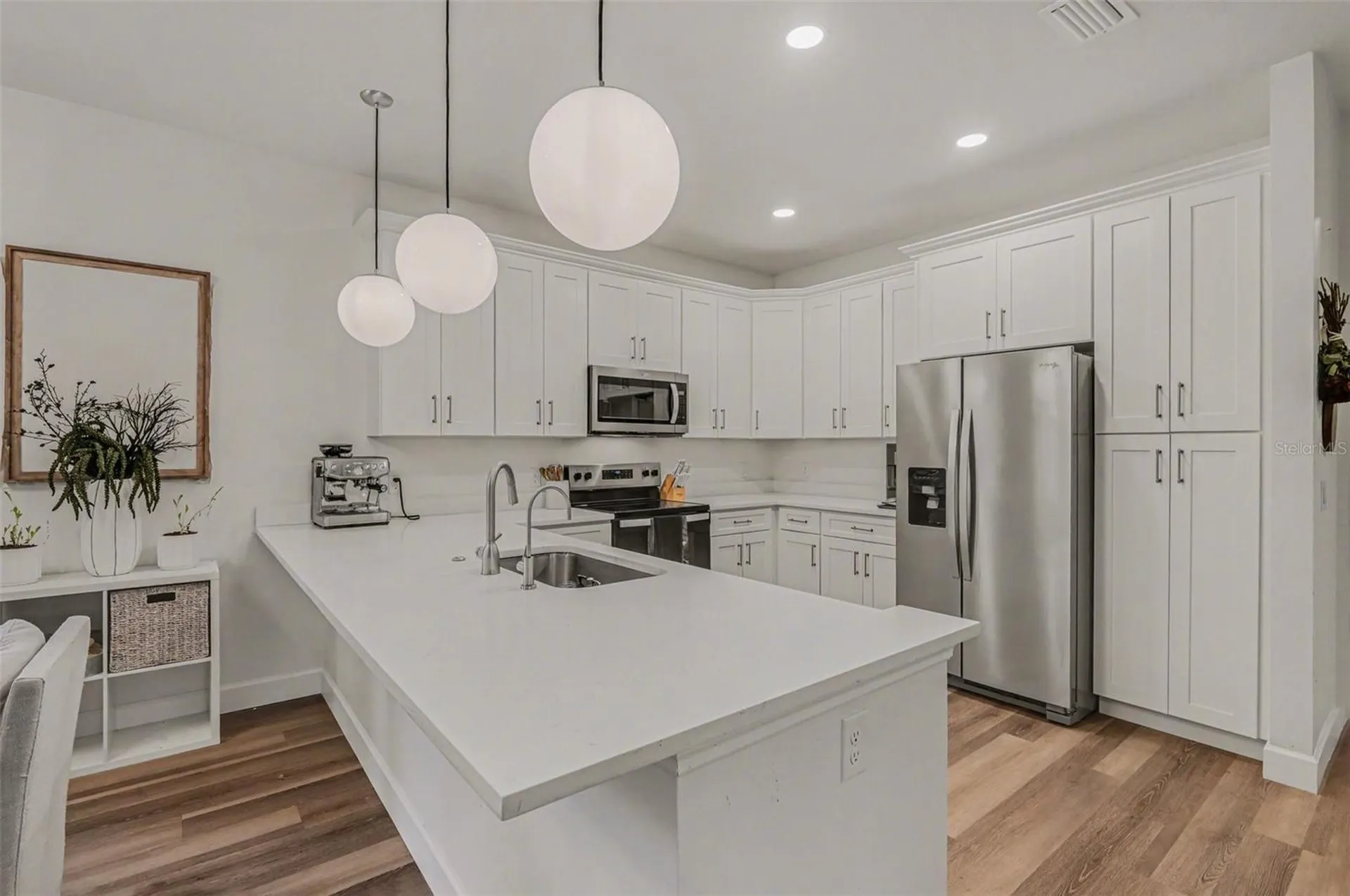 2740 Iris Road Deland FL 32724