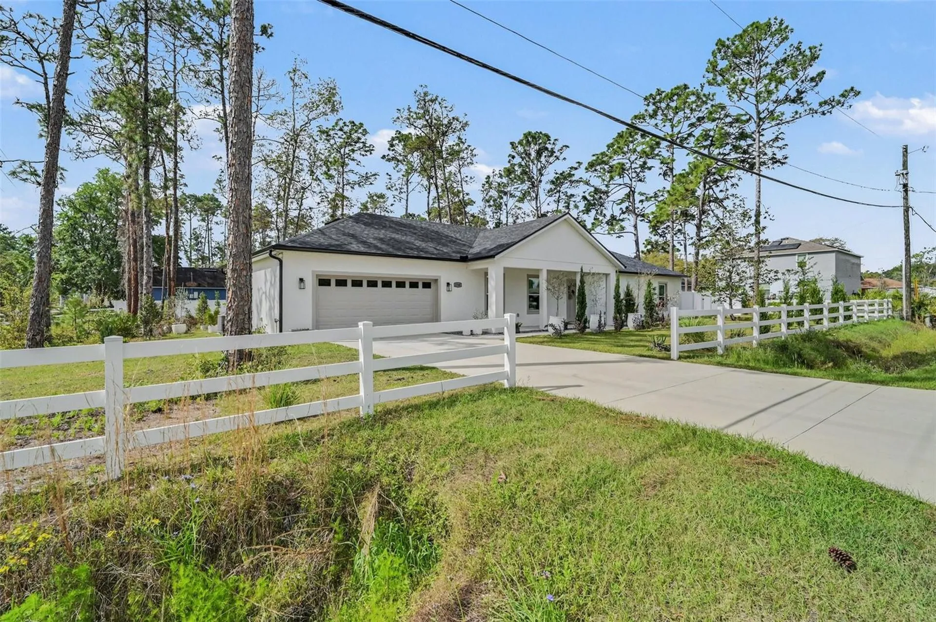 2740 Iris Road Deland FL 32724