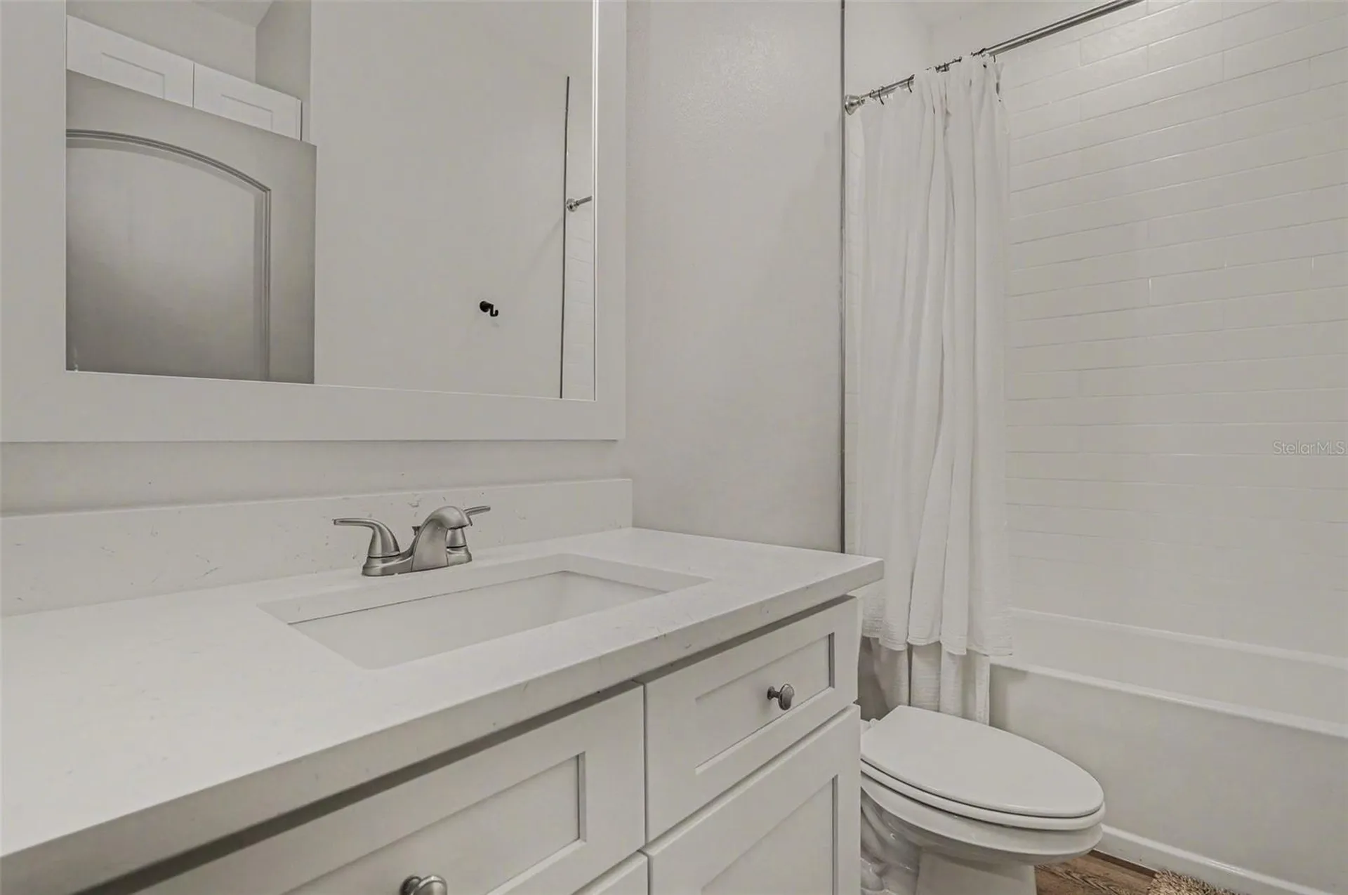 2740 Iris Road Deland FL 32724