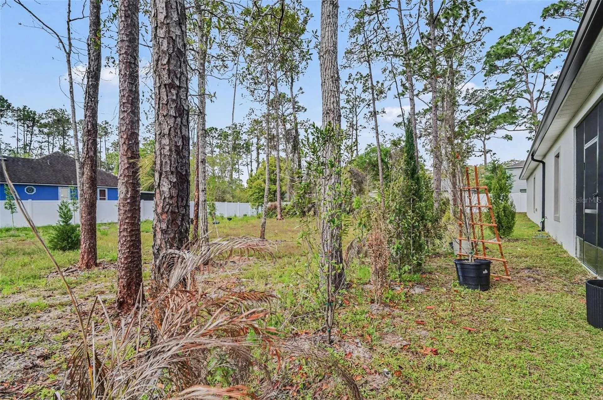 2740 Iris Road Deland FL 32724