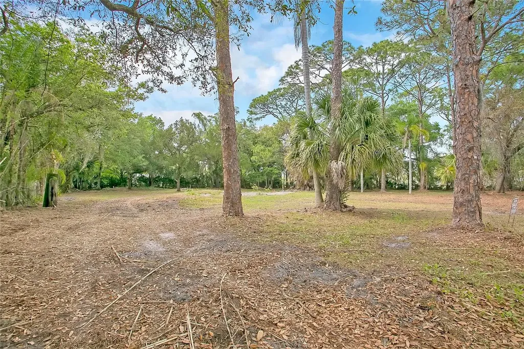 806 Saint Nicholas Avenue Christmas FL 32709
