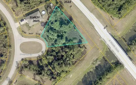 Harcourt Circle North Port FL 34288