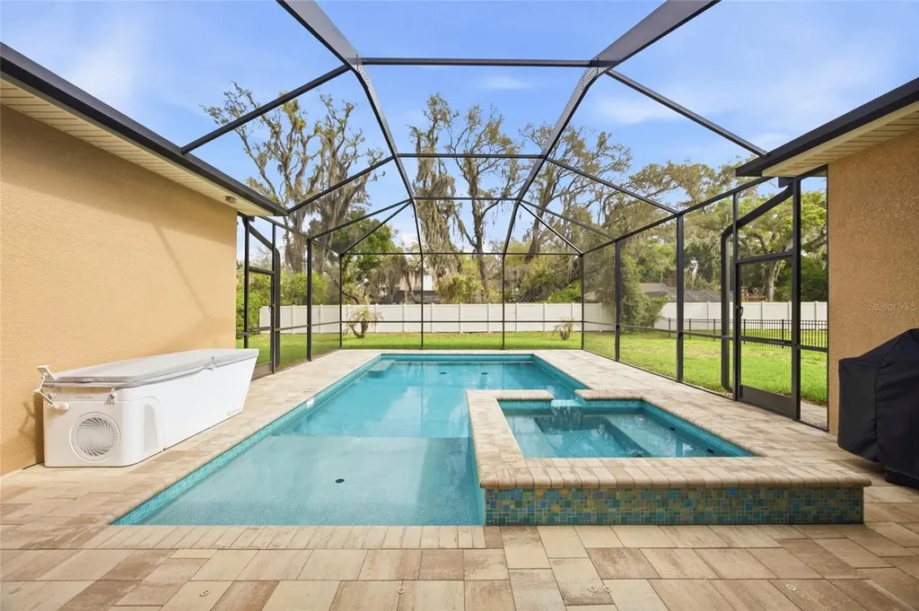 115 Brookover Lane Brandon FL 33511