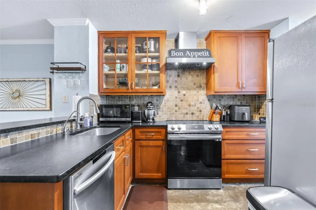 5720 Dalden Drive Temple Terrace FL 33617