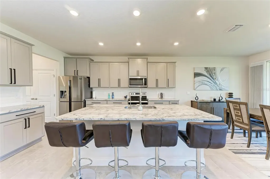 5336 Grove Mill Loop Bradenton FL 34211