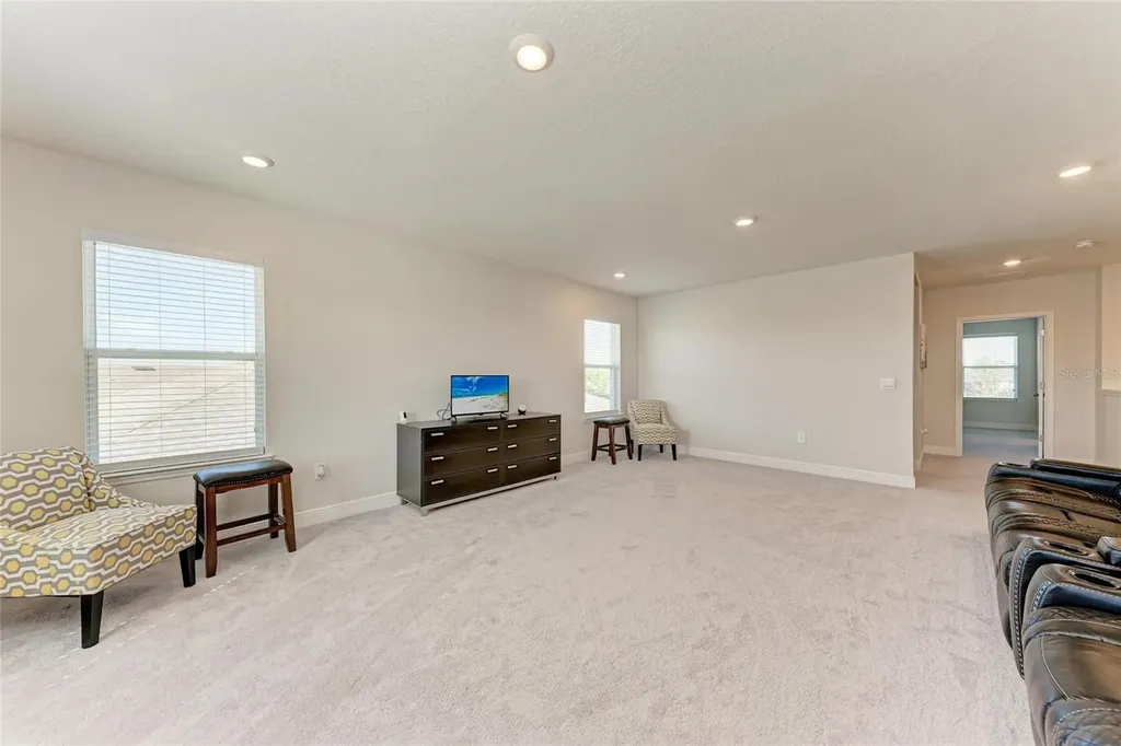 5336 Grove Mill Loop Bradenton FL 34211