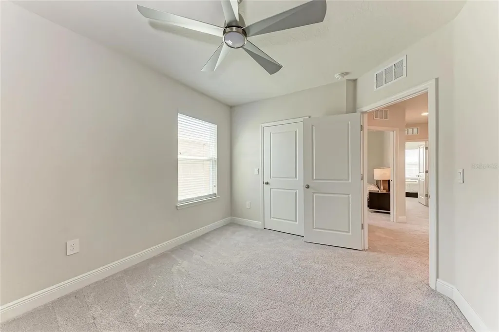 5336 Grove Mill Loop Bradenton FL 34211