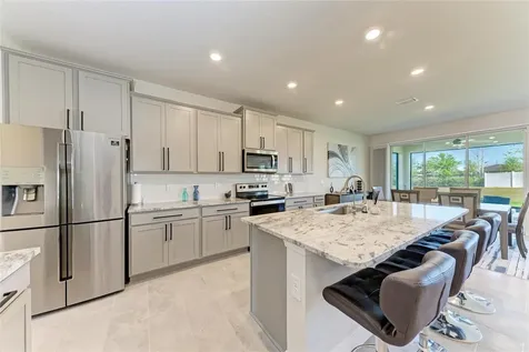 5336 Grove Mill Loop Bradenton FL 34211