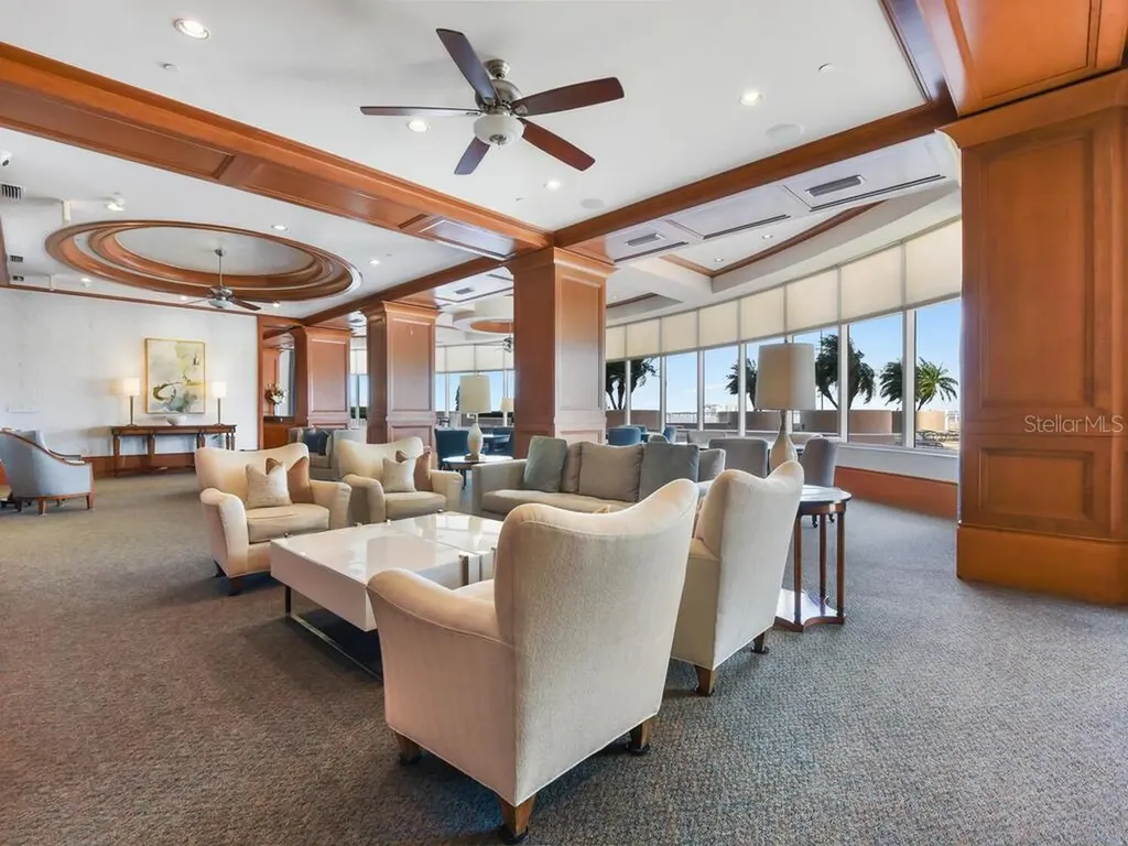 2104 W First Street Fort Myers FL 33901