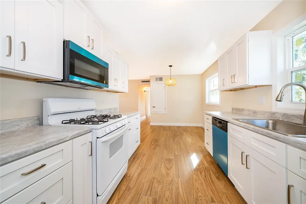 141 Alhambra Avenue Altamonte Springs FL 32714