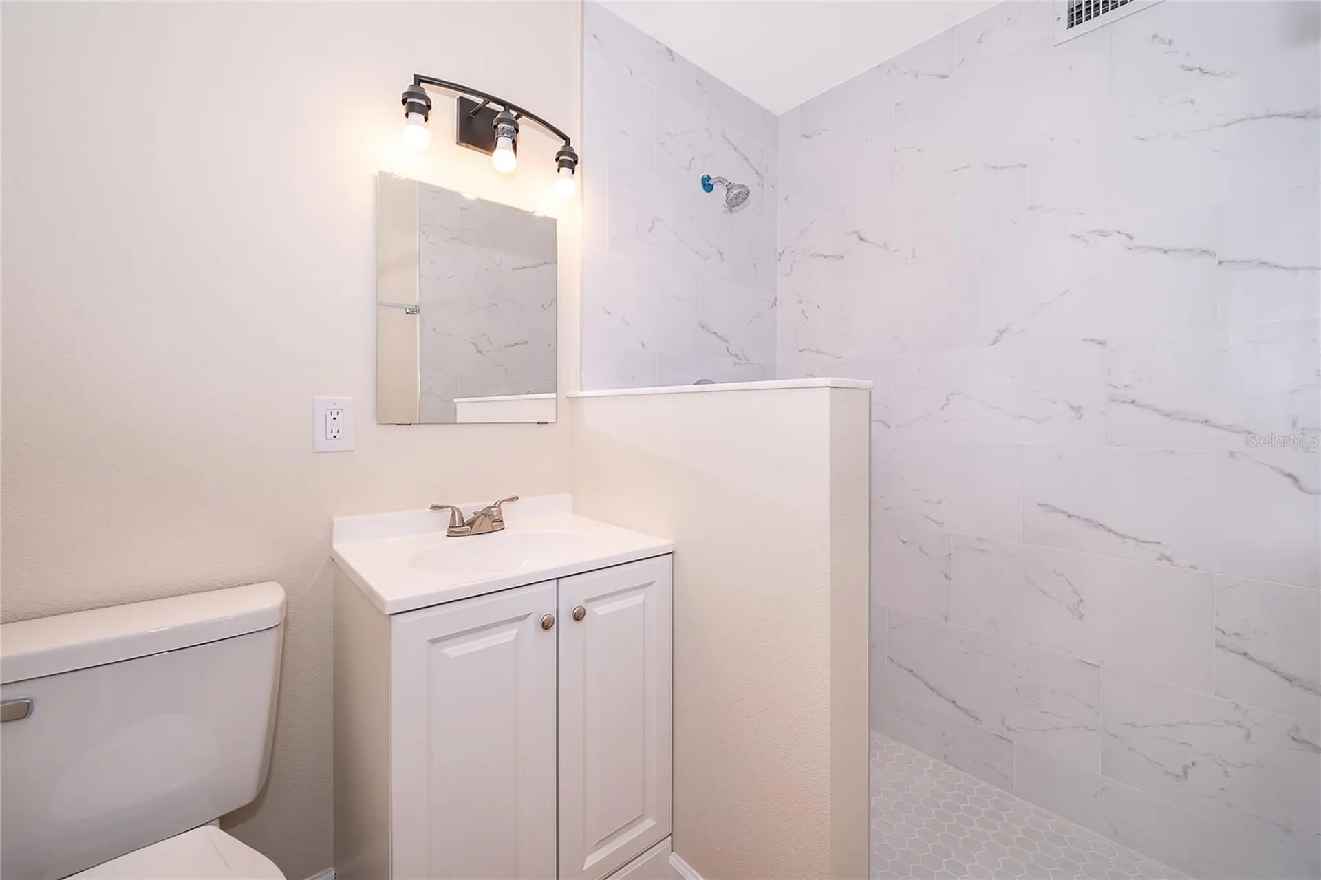 141 Alhambra Avenue Altamonte Springs FL 32714