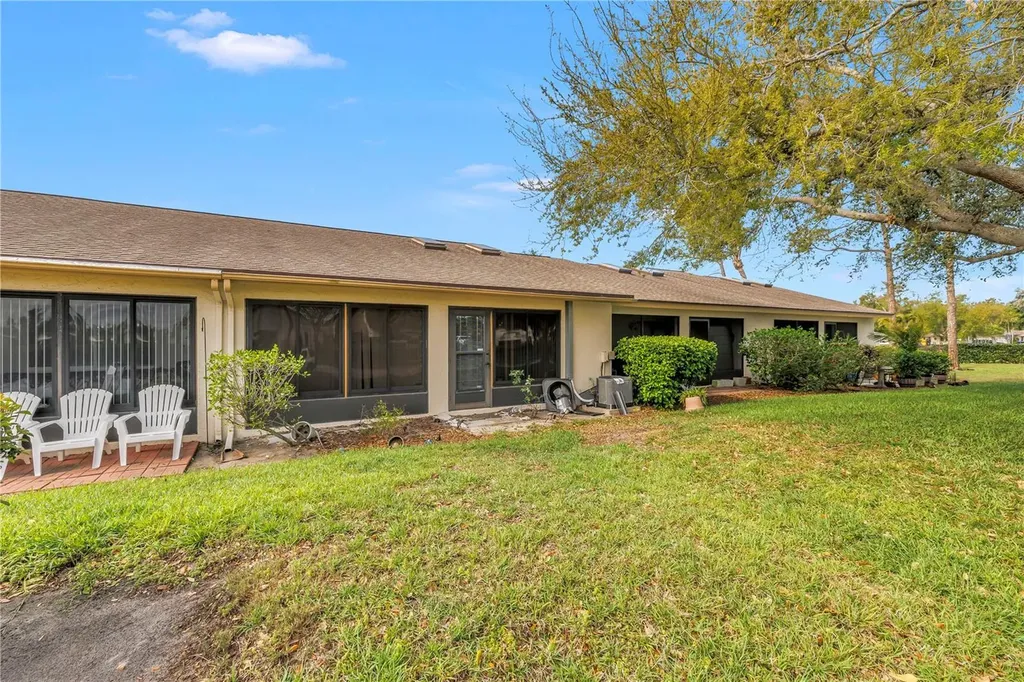 2932 64th Street W Bradenton FL 34209