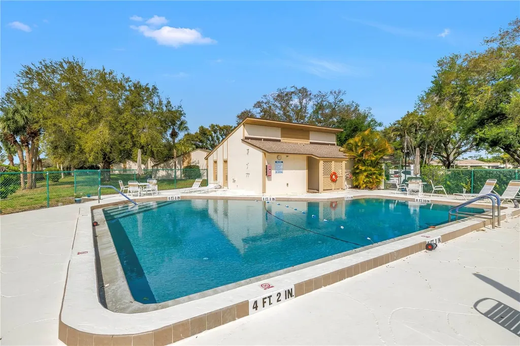 2932 64th Street W Bradenton FL 34209