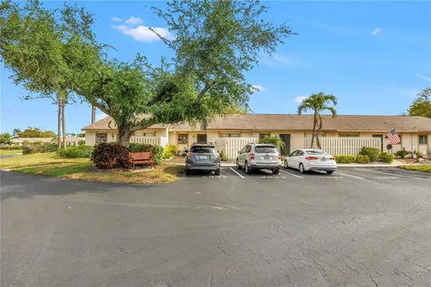 2932 64th Street W Bradenton FL 34209