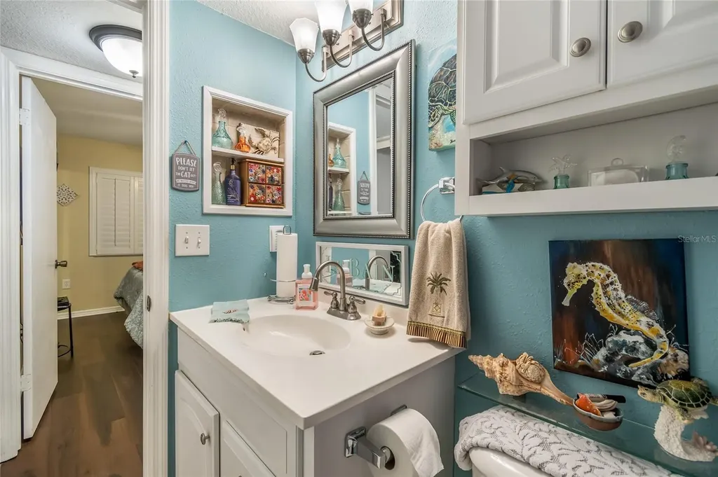 90 S Highland Avenue Tarpon Springs FL 34689