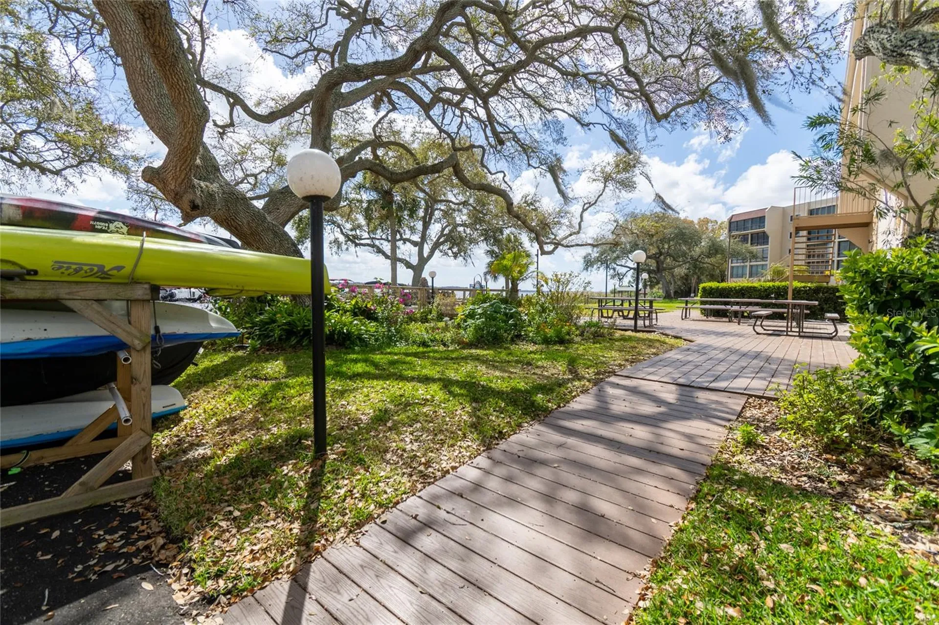 90 S Highland Avenue Tarpon Springs FL 34689