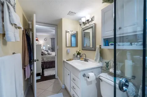 90 S Highland Avenue Tarpon Springs FL 34689