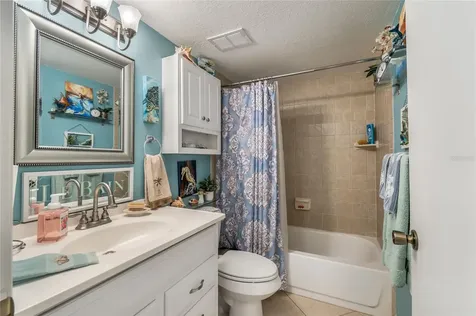 90 S Highland Avenue Tarpon Springs FL 34689