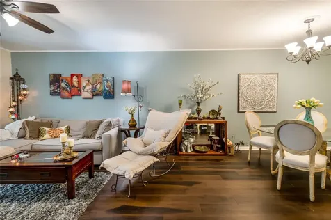 90 S Highland Avenue Tarpon Springs FL 34689