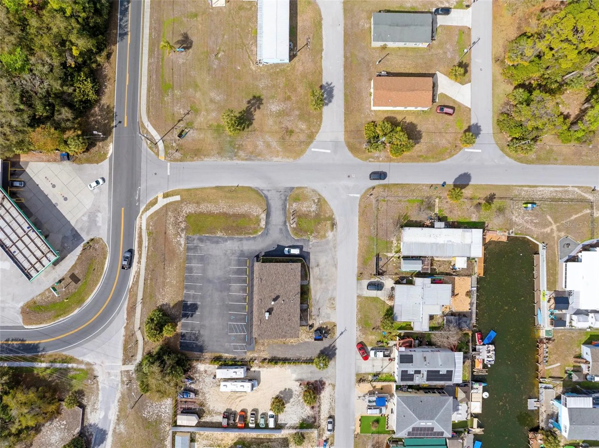 7390 Shoal Line Boulevard Weeki Wachee FL 34607