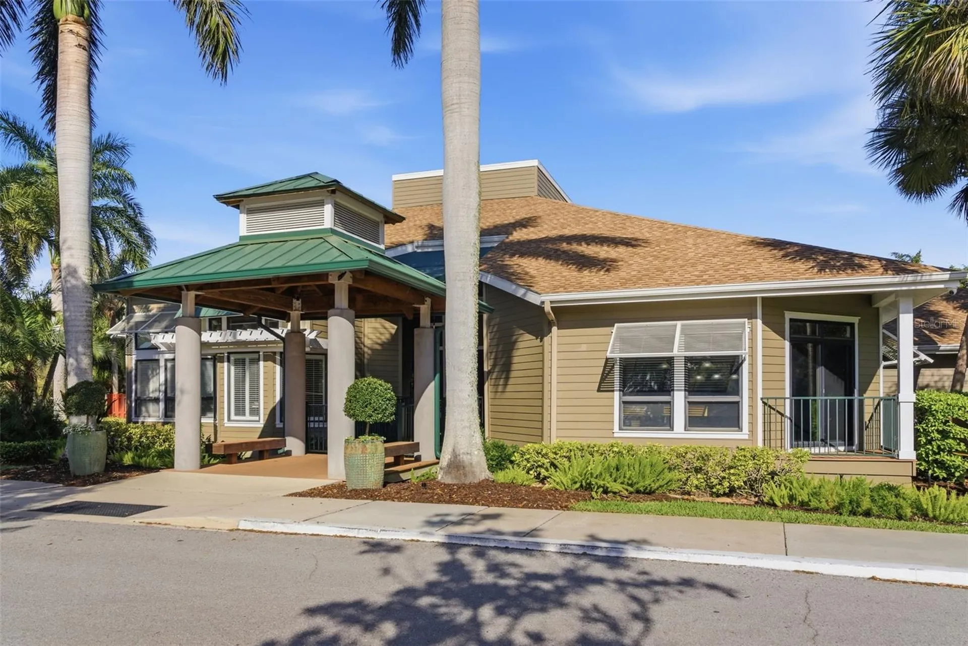 1170 S Pointe Alexis Drive Tarpon Springs FL 34689