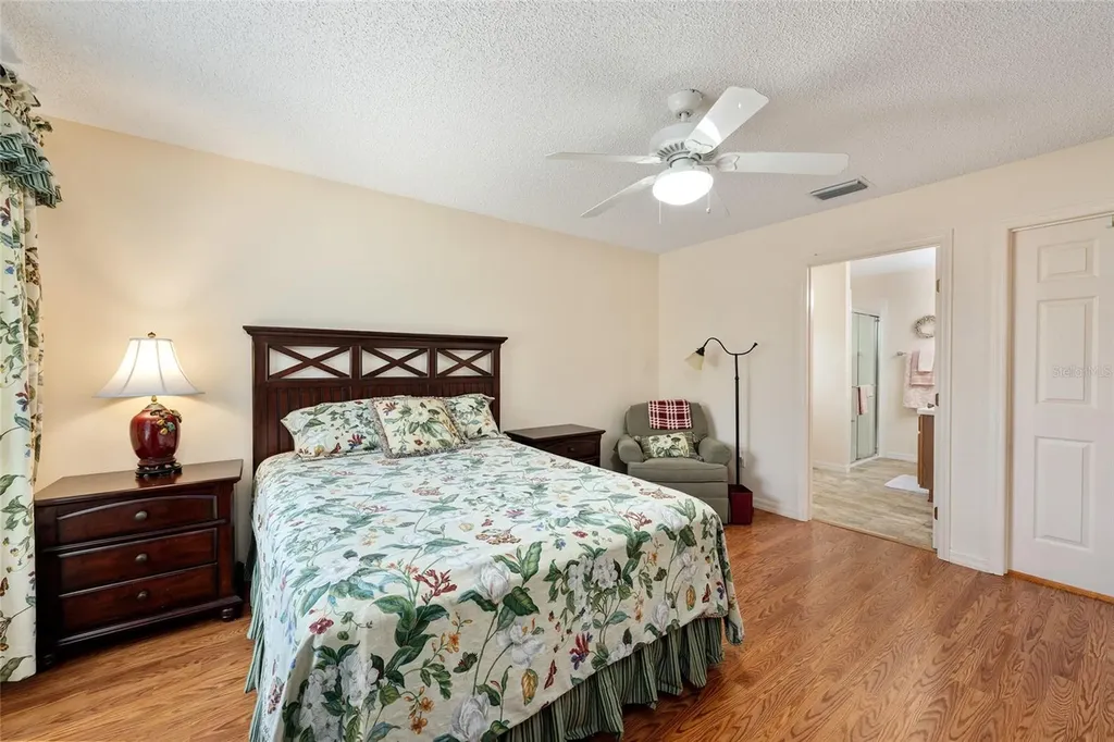 17713 SE 89th Milford Avenue The Villages FL 32162