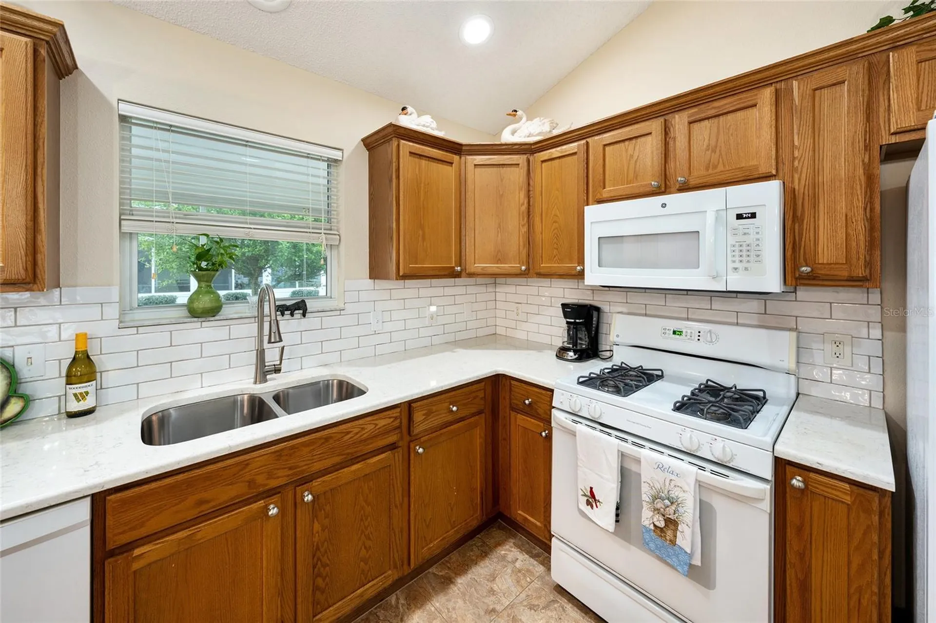 17713 SE 89th Milford Avenue The Villages FL 32162