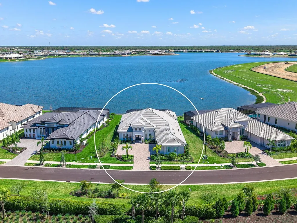 616 Blue Shell Loop Sarasota FL 34240