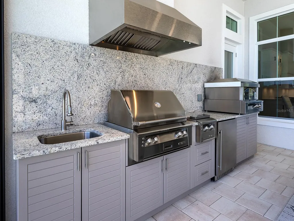 616 Blue Shell Loop Sarasota FL 34240
