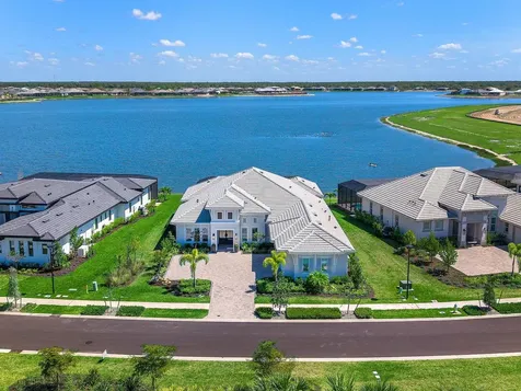 616 Blue Shell Loop Sarasota FL 34240