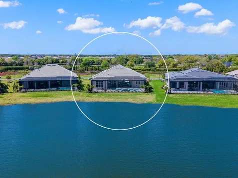 616 Blue Shell Loop Sarasota FL 34240