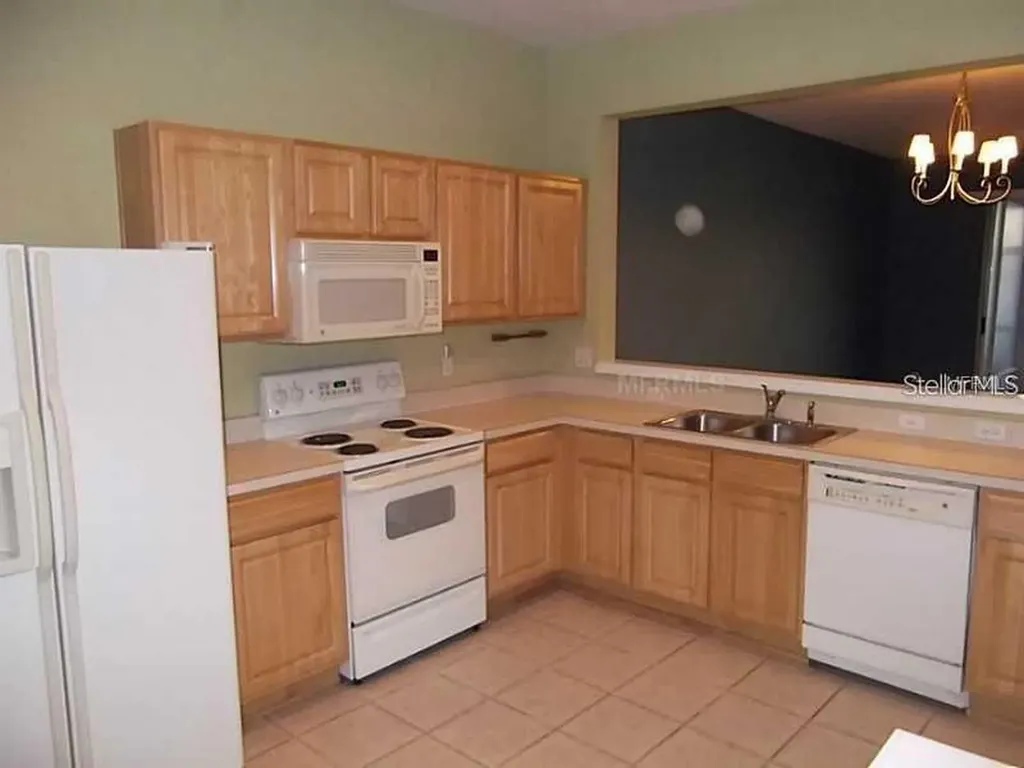 4866 Pond Ridge Drive Riverview FL 33578