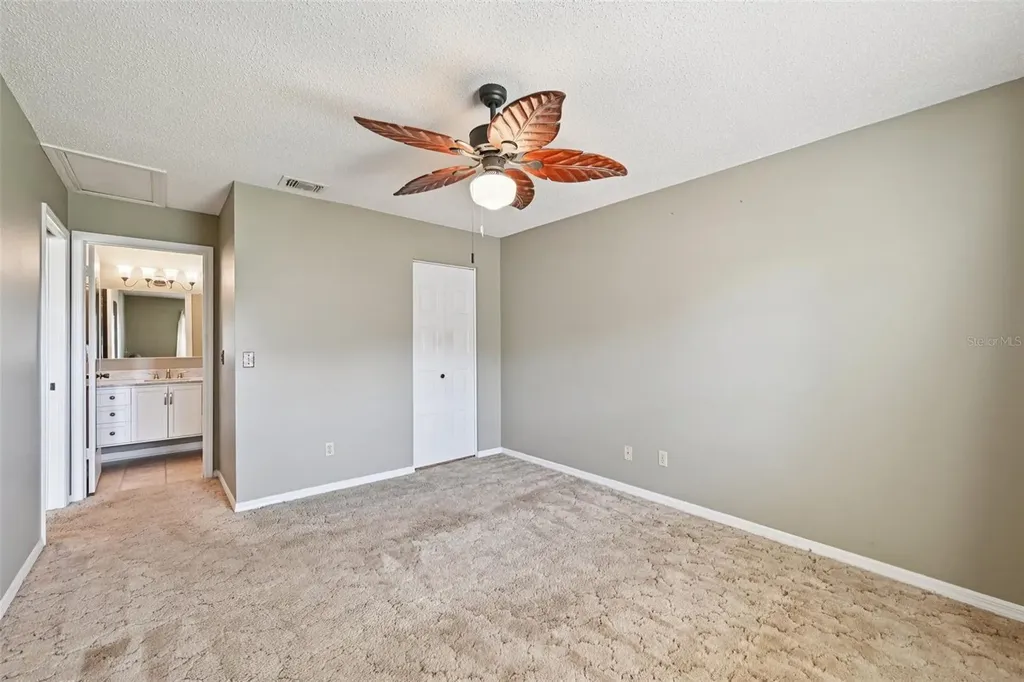 2216 Grenadier Drive Sun City Center FL 33573