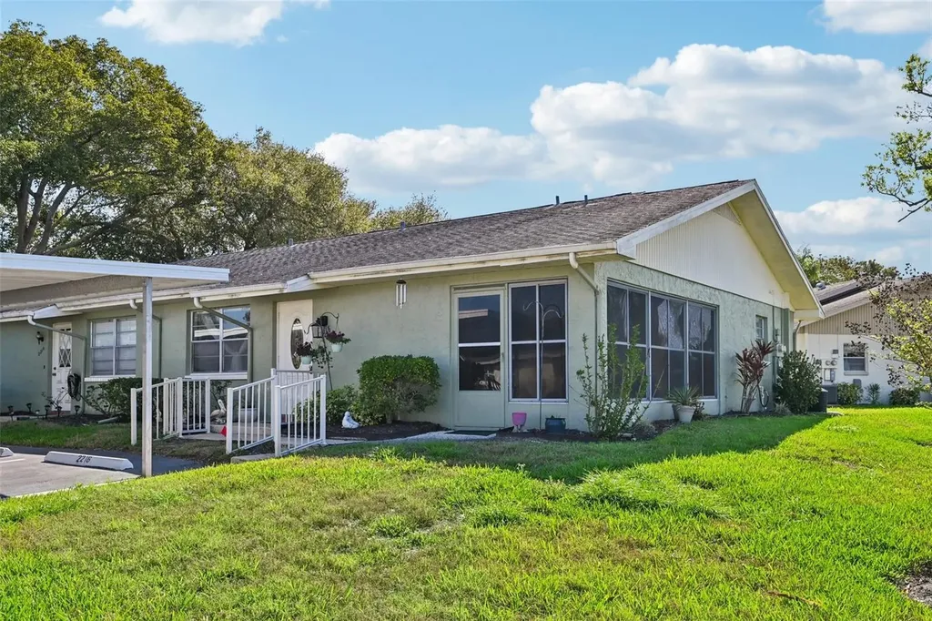 2216 Grenadier Drive Sun City Center FL 33573