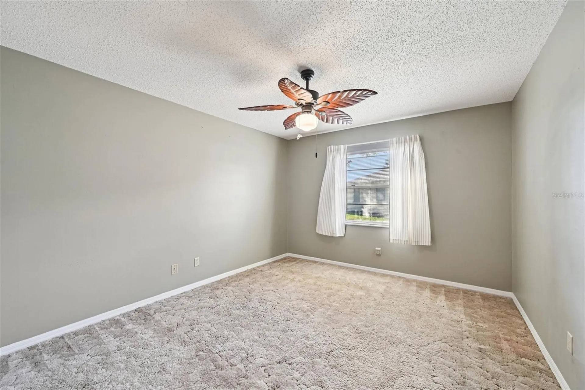 2216 Grenadier Drive Sun City Center FL 33573
