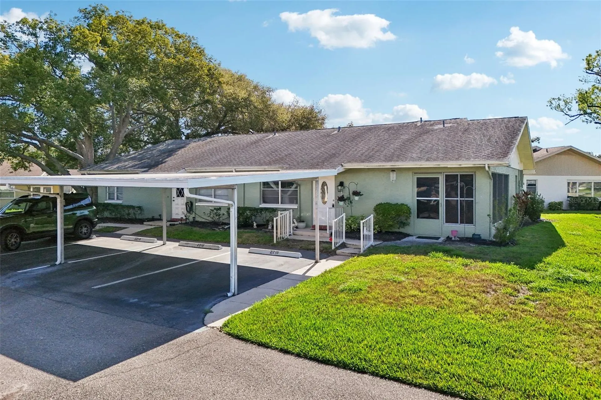 2216 Grenadier Drive Sun City Center FL 33573