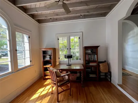 318 Vitoria Avenue Winter Park FL 32789