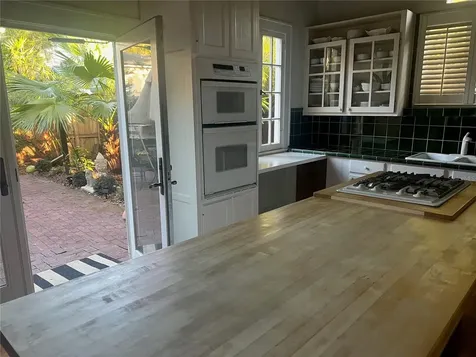 318 Vitoria Avenue Winter Park FL 32789