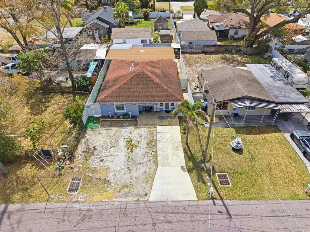 2706 W Powhatan Avenue Tampa FL 33614