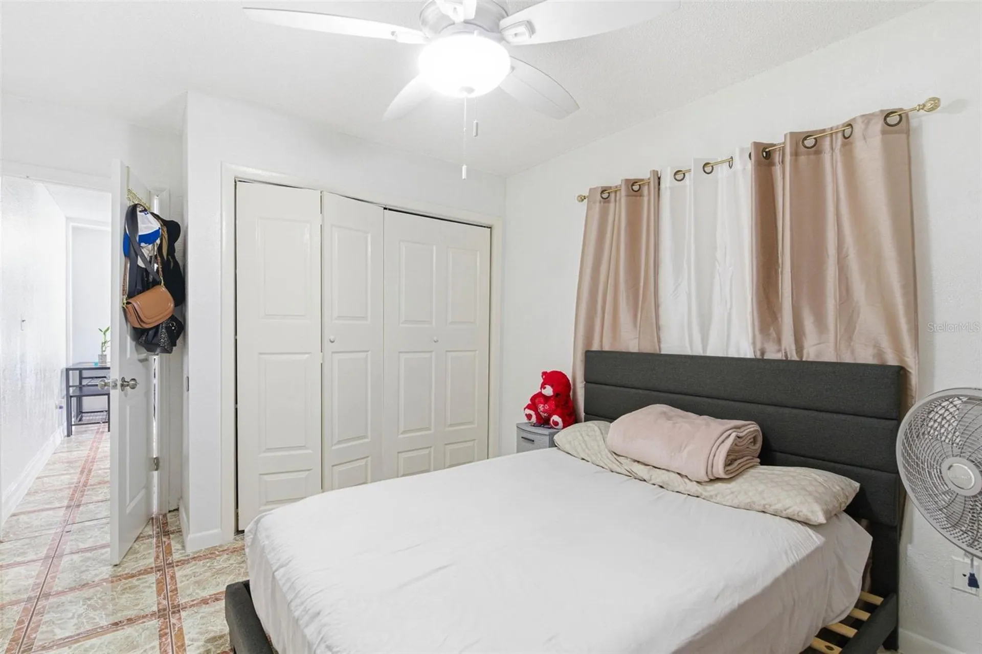 2706 W Powhatan Avenue Tampa FL 33614